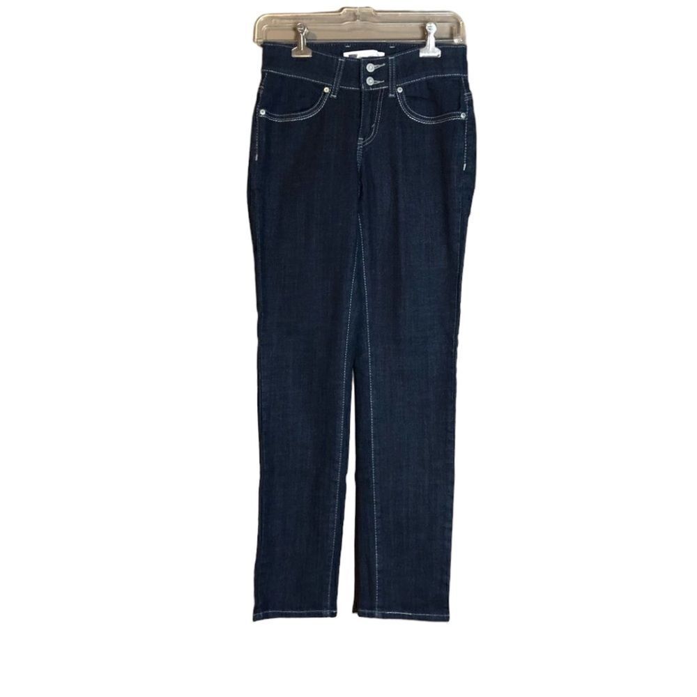 Levi’s dark wash curvy skinny leg jeans 529‎